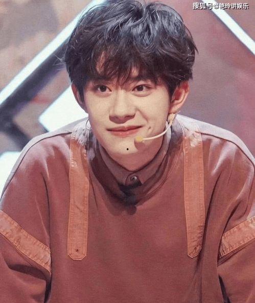 男明星酒窝,探寻男明星的迷人微笑秘密